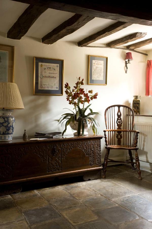 The Old Manor House Bed & Breakfast Halford  Dış mekan fotoğraf