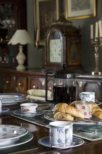 The Old Manor House Bed & Breakfast Halford  Dış mekan fotoğraf